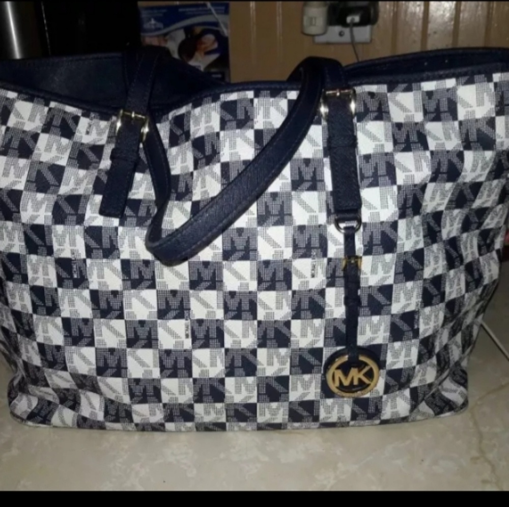 Authentic blueand white Micheal kors tote
